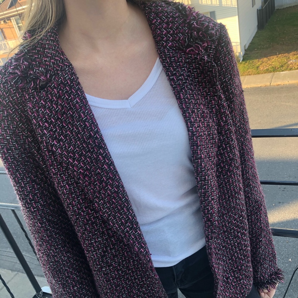 VINTAGE Textured Raw Hems Jacket Unique Style🦄